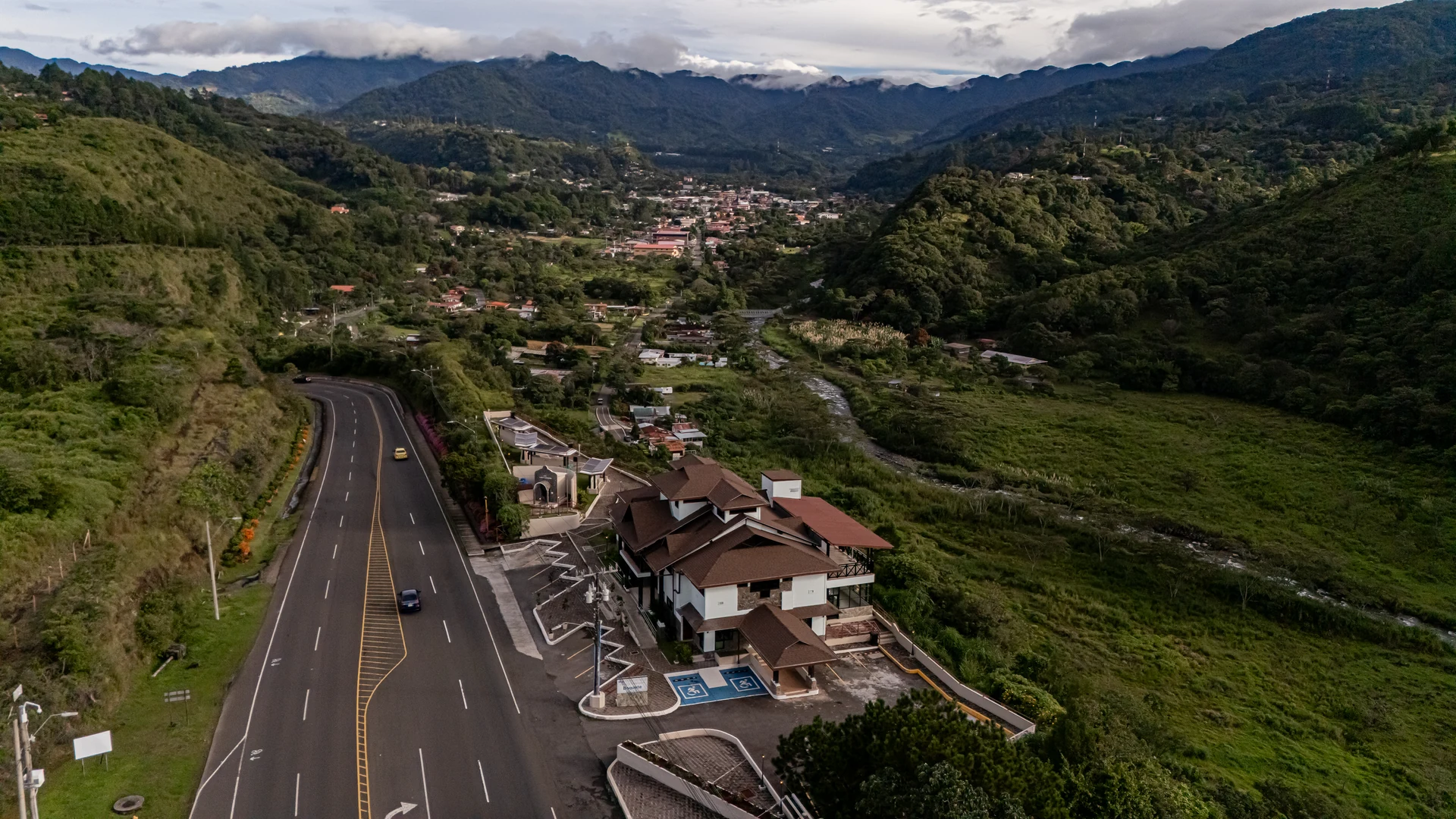 Cubierta en Centro de Visitantes de Boquete