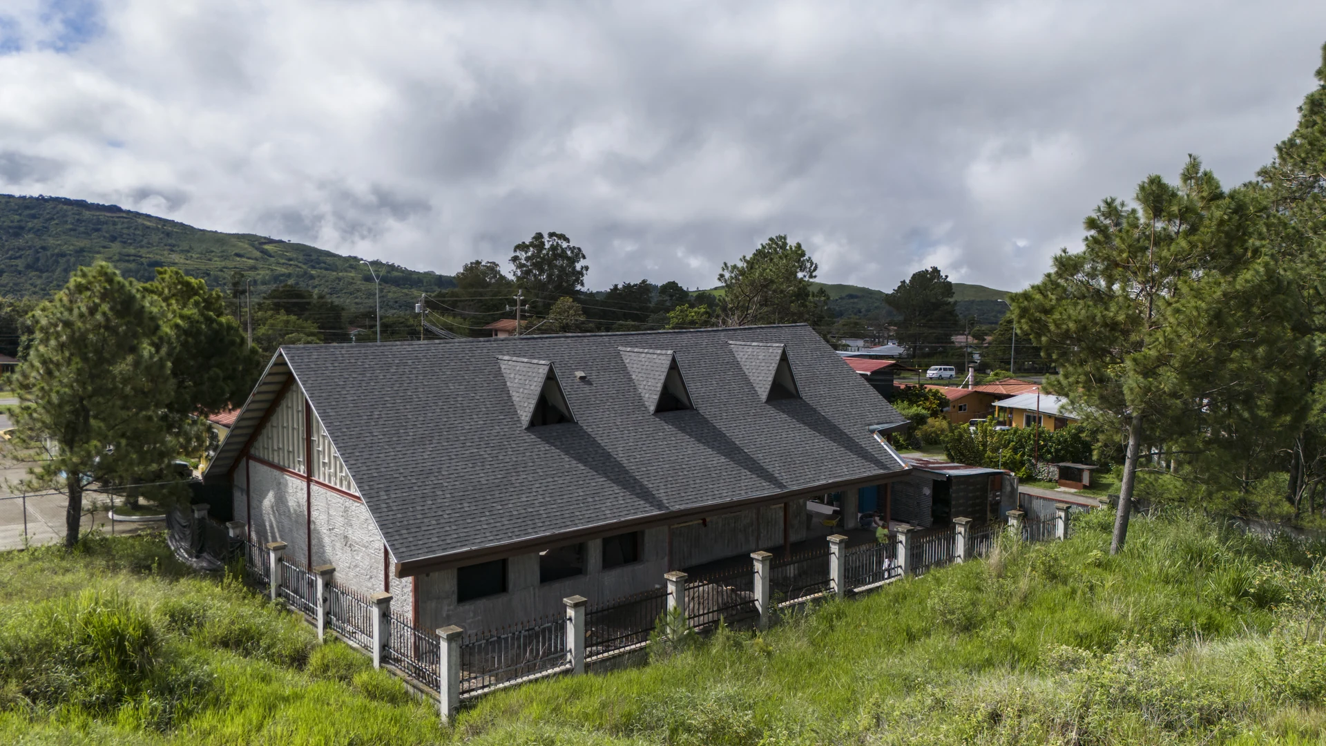Roof in Tribunal Electoral